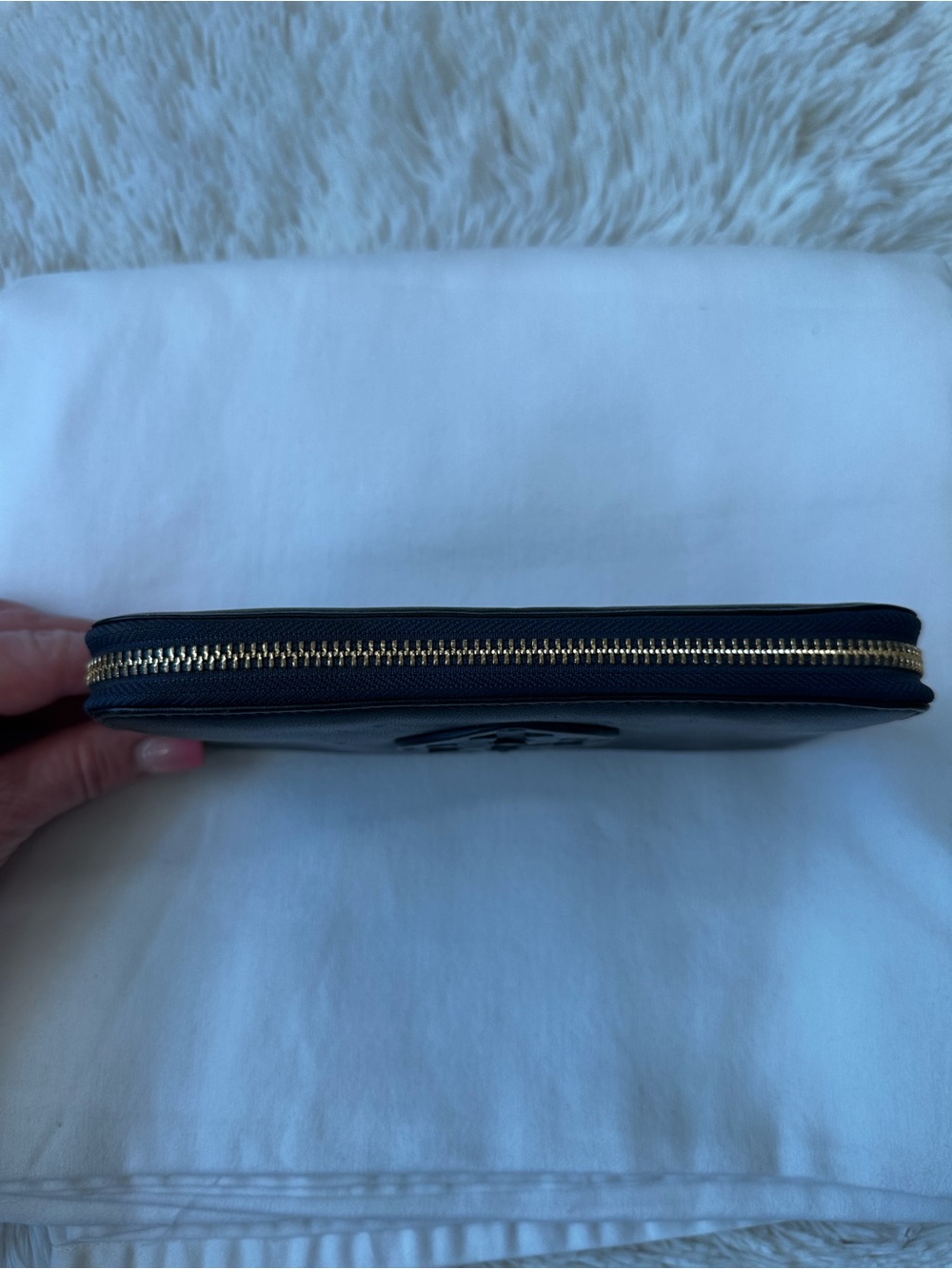 Tory Burch Bombe T Zip Continental Wallet Black Leather Logo Wristlet Clutch - Picture 6 of 10